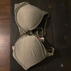 Never worn, tags included Victoria secret bra